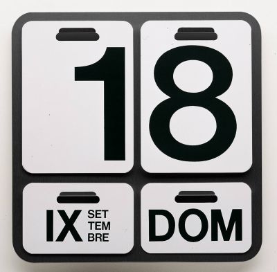 Formosa Calendar Danese Milano black English SINGLE PIECES